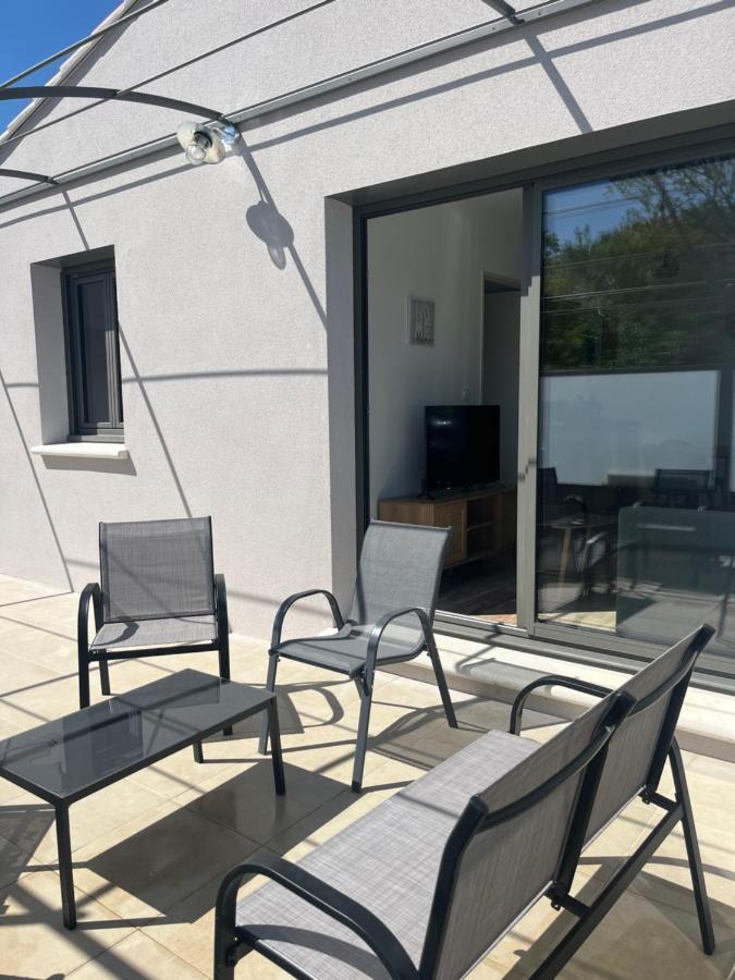 הוילה Puyvert Les Jardins De La Graviere A 5 Mn De Lourmarin Avec Piscine Privee מראה חיצוני תמונה